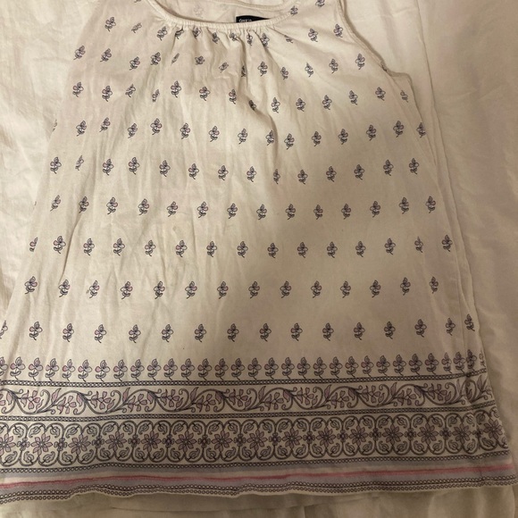 Tank top from Gap! - Picture 1 of 1